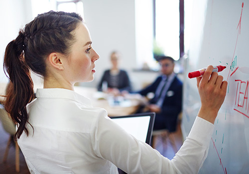 Teachers discussing BT 1 to 1 options with each other