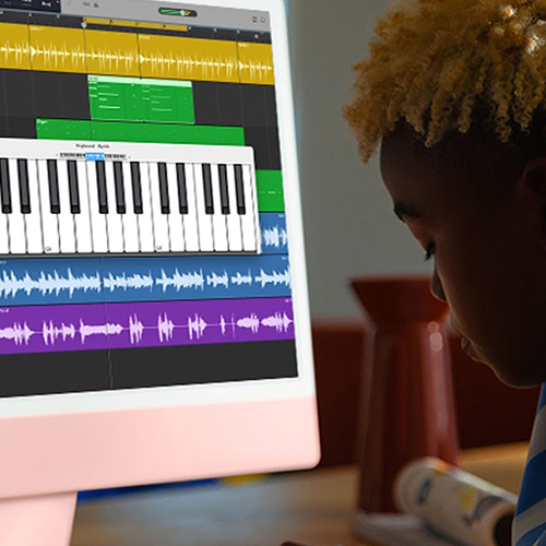 pupil using garageband